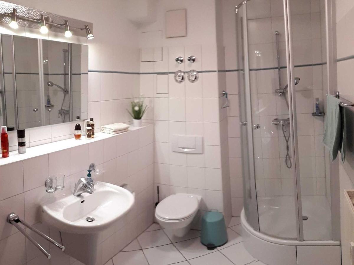 Appartment Haus Glowe - Wohnung 11 - 300 M Zum Strand Klein Gelm Eksteriør bilde