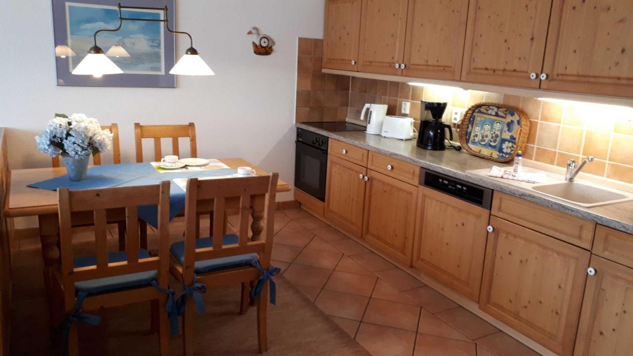 Appartment Haus Glowe - Wohnung 11 - 300 M Zum Strand Klein Gelm Eksteriør bilde
